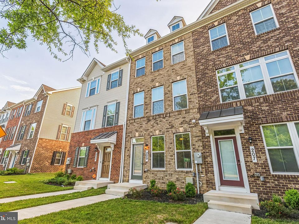 209 Garrett A Blvd, Hyattsville, MD 20785 Zillow