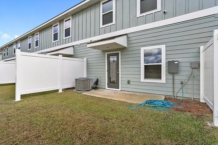 12314 Sinclair Dr — Photo 31
