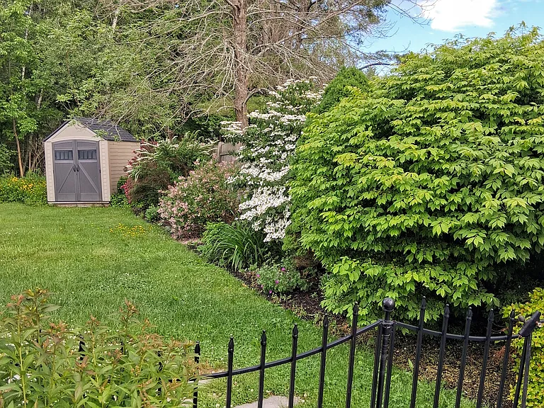 19 Harding Ave — Photo 13