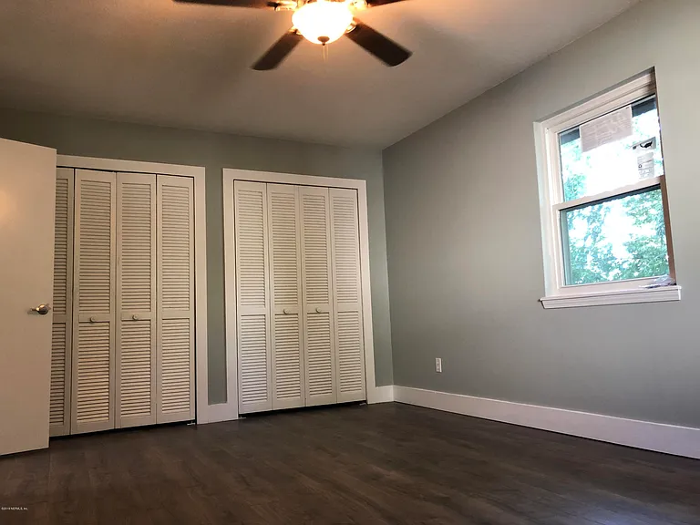 2132 Bay Rd — Photo 12