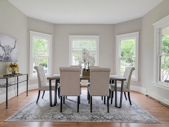Bright dining room