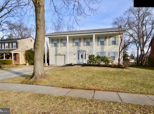 104 Collins Dr, Cherry Hill, NJ 08003