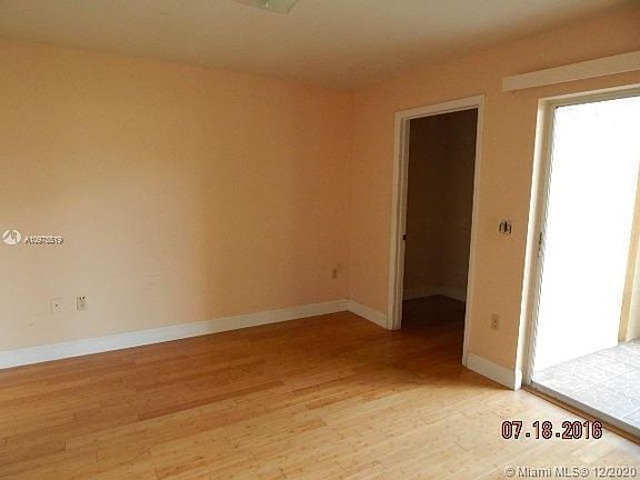 4th image of 4751 Via Palm Lks APT 412