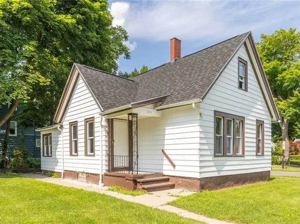 271 Cottage St, Rochester, NY 14611