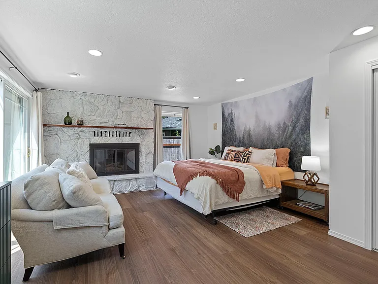 SW Oak Ct — Photo 18