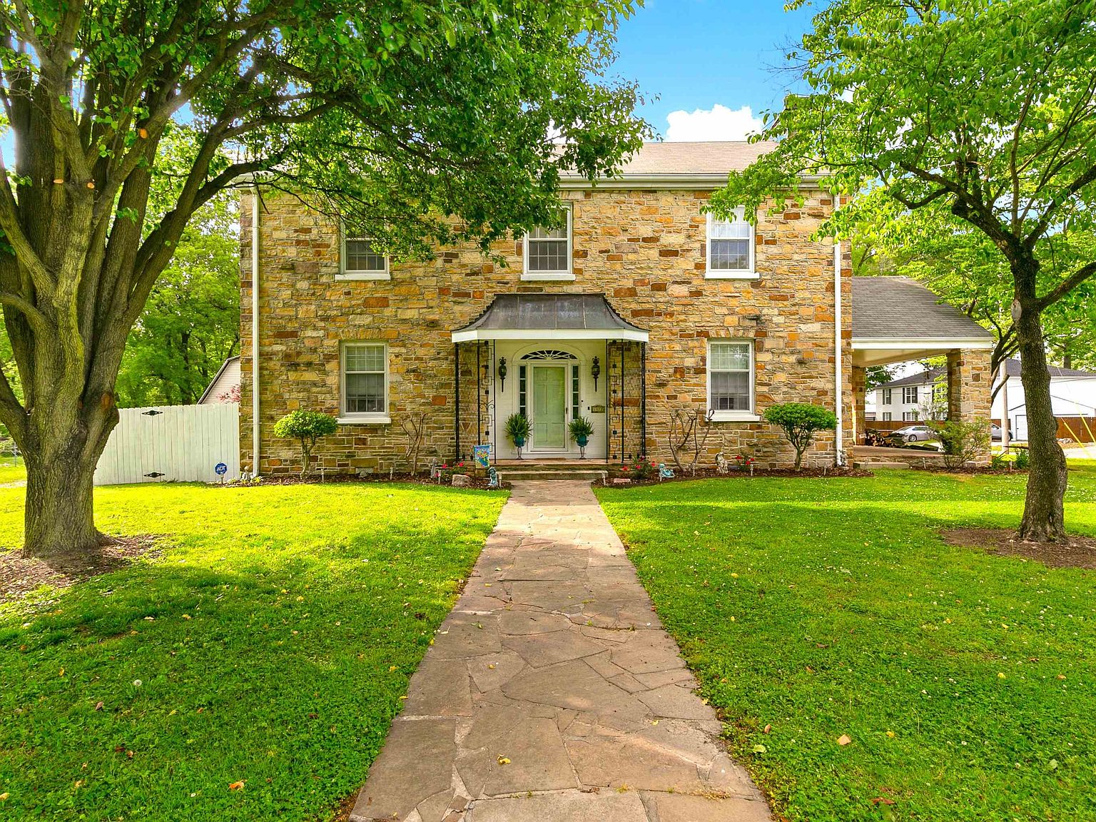 1072 College St, Milan, TN 38358 MLS 231799 Zillow