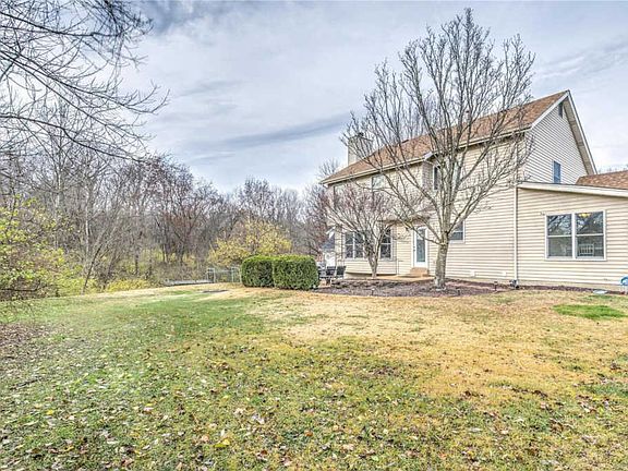 3rd image of 4306 Augusta Manor Ct