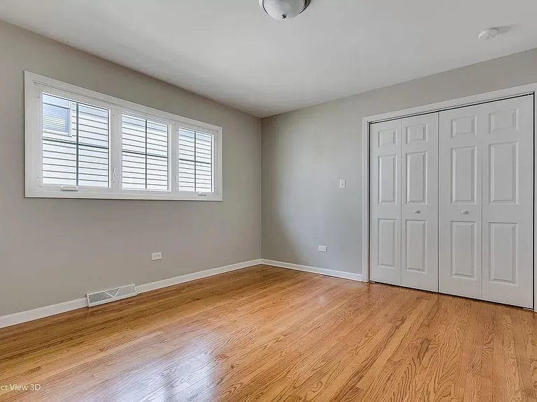 4740 Florence Ave — Photo 13