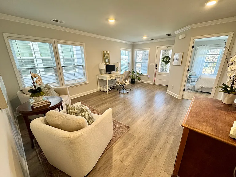 2522 Lydia Ave — Photo 18