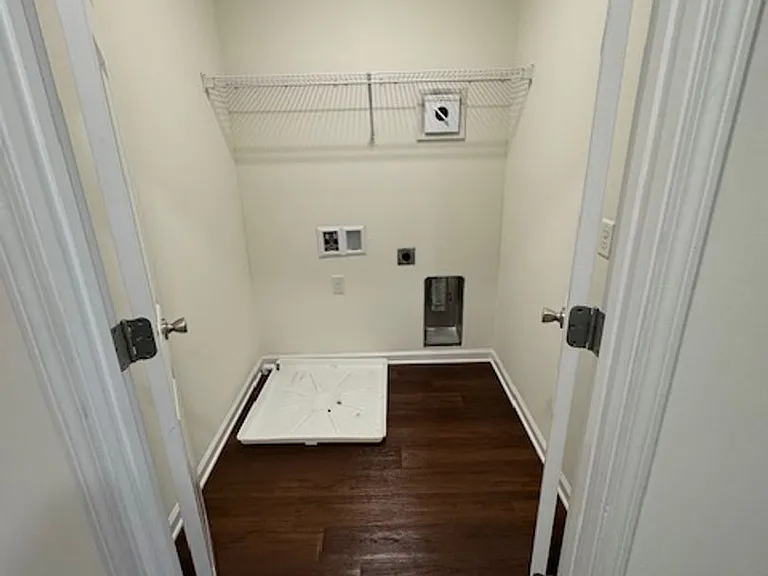 75 Bearing Cir — Photo 15