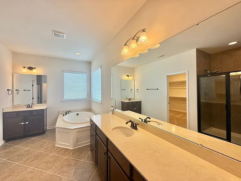 4109 Bluff Oak Dr — Photo 19