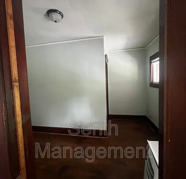 1495 W Grand Blvd — Photo 2