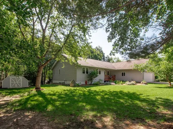 29756 Red Pine Dr, Breezy Pt, MN 56472