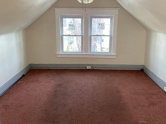 Family Room in front of house