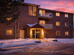 1588 Ernest Ave #102, London, ON N6E 2S7