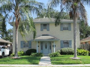 1021 Oaklawn Dr, Metairie, LA 70005