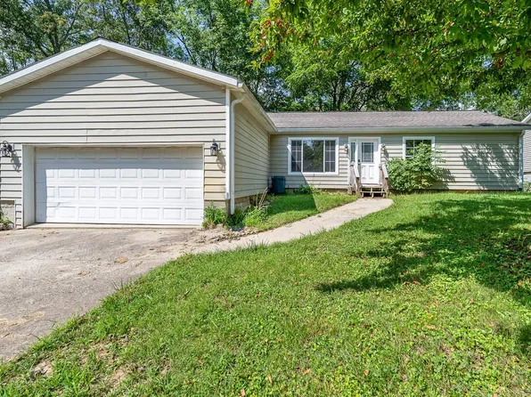 4222 W Curry Ct, Bloomington, IN 47403