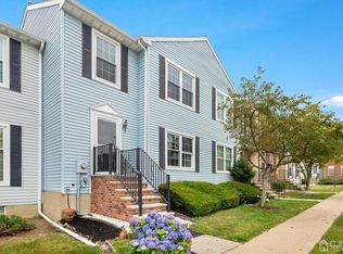 12 Pero Ct, Sayreville, NJ 08872