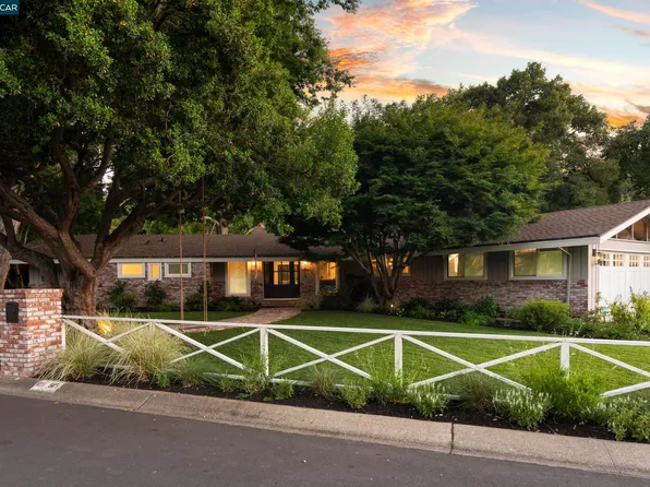 915 Forest Ln, Alamo, CA 94507