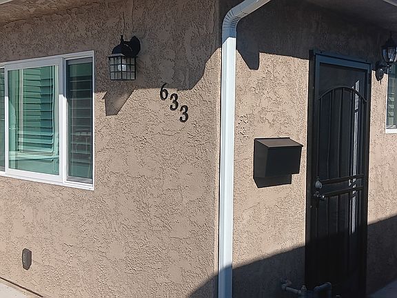 2nd image of 631 Oaklawn Ave #633