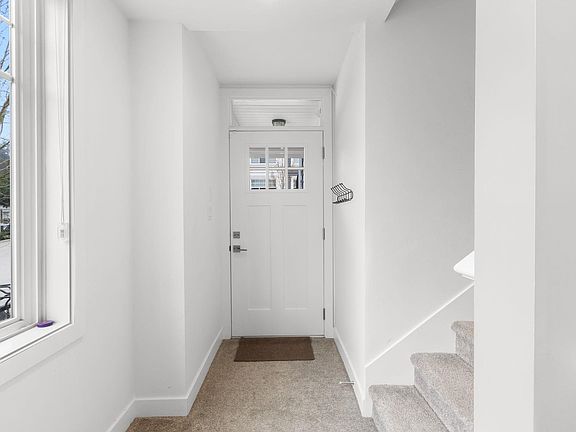 2nd image of 7167 116th St #9
