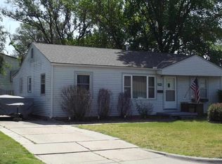 2002 S Everett St, Wichita, KS 67213