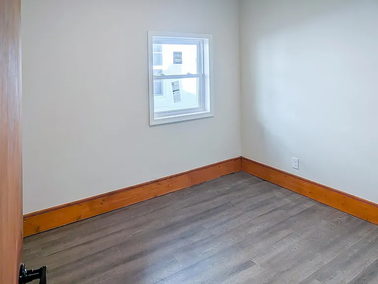 53 Madison Rd — Photo 11