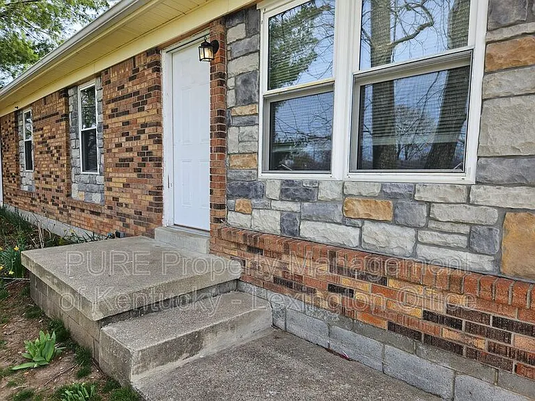 114 Birch Dr — Photo 4