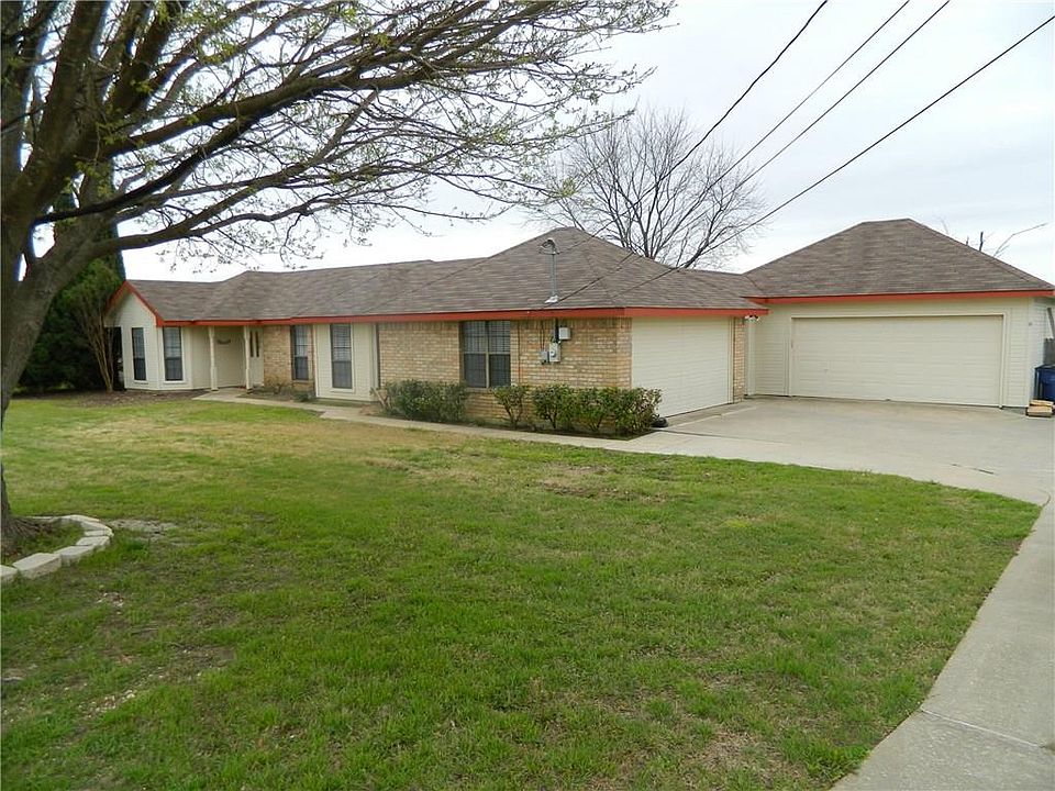1st image of 105 Creekview Dr