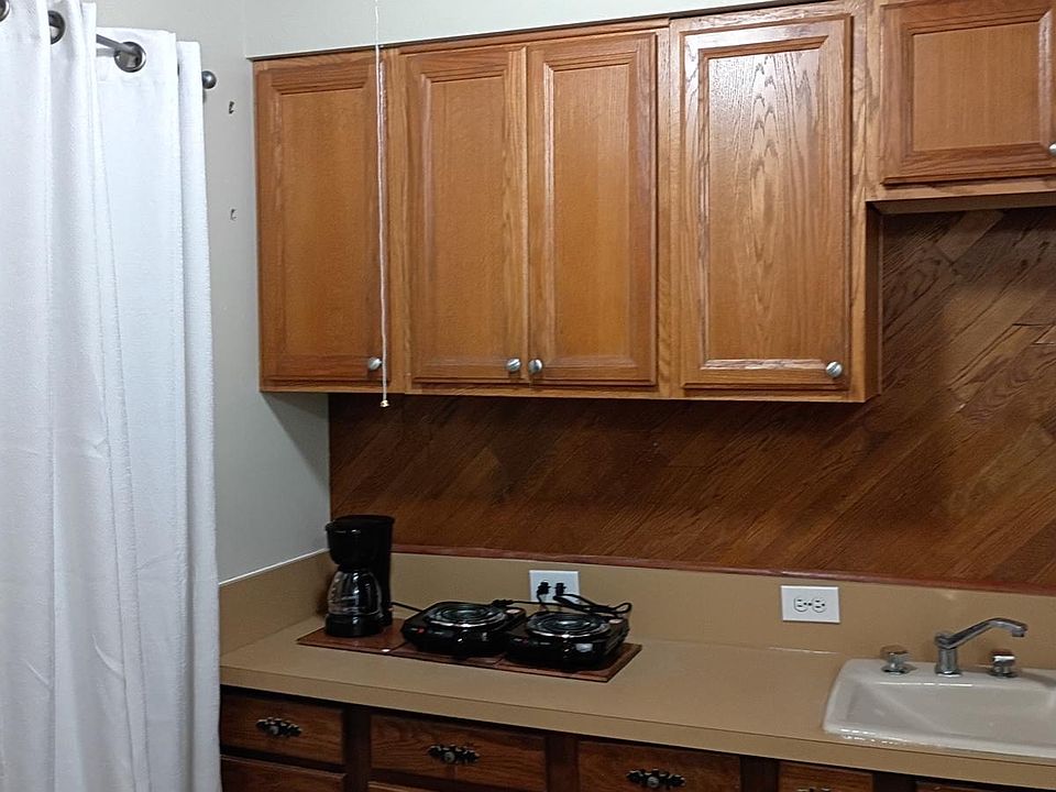 1st image of 1010 Grandview Blvd