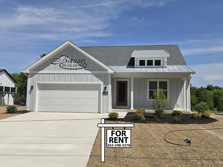 W3532 Park Dr — Photo 1