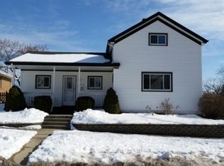 906 Clement St, Joliet, IL 60435