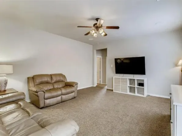 4212 Comanche Dr, Carrollton, TX 75010