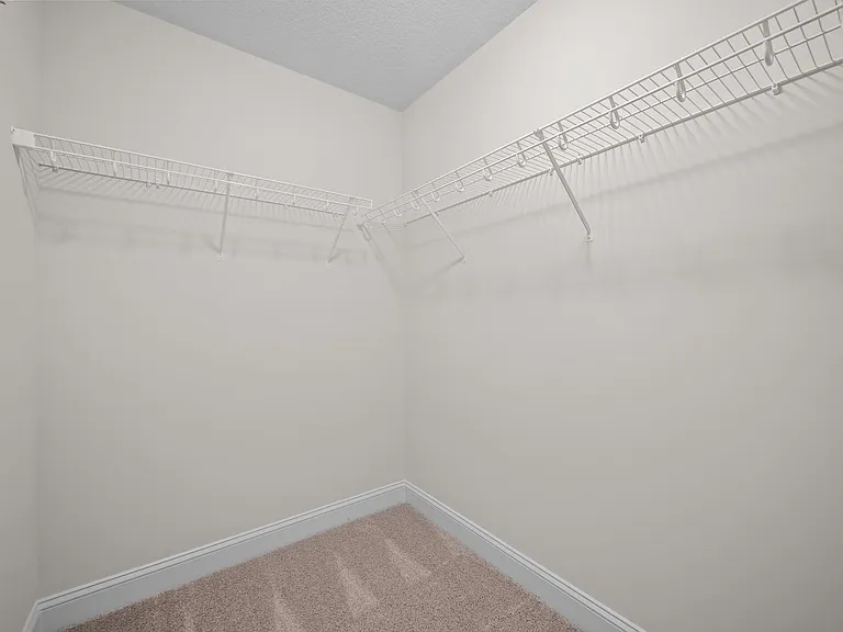 209 Verrazzano Ln — Photo 14