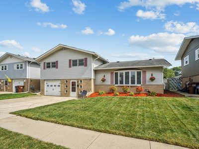 15143 Geoffrey Rd, Oak Forest, IL, 60452