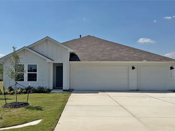 198 Kolbo Crossing Dr, Lockhart, TX 78644