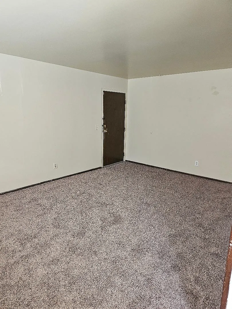 3450 McHenry Ave — Photo 3