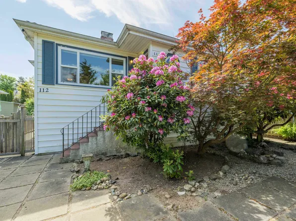 112 Durham St E, New Westminster, BC V3L 4H7