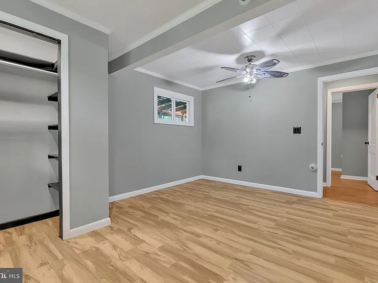 8206 Waterford Rd — Photo 14