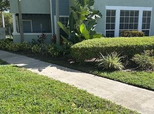 1000 Crystal Way #A, Delray Beach, FL 33444