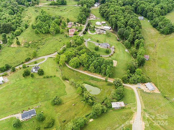 5th image of 1775 Green Mountain Dr
