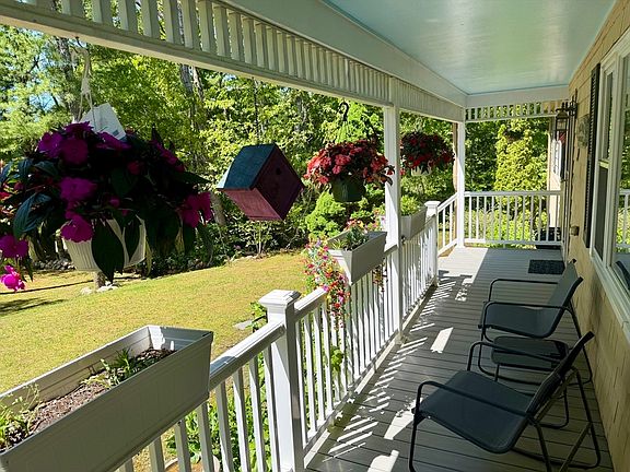 4th image of 30 Sandy Beach Rd