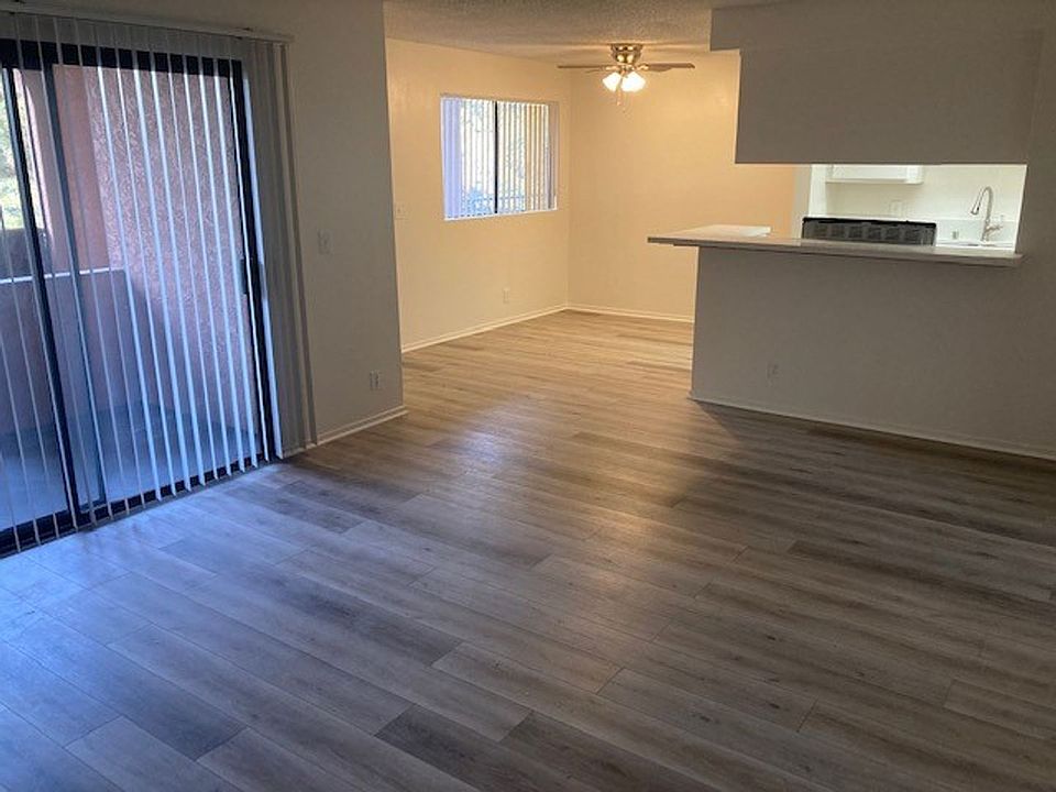 1st image of 1365 Ohio Ave #302