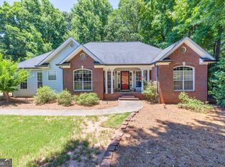 1409 Red Oak Way, Winder, GA 30680