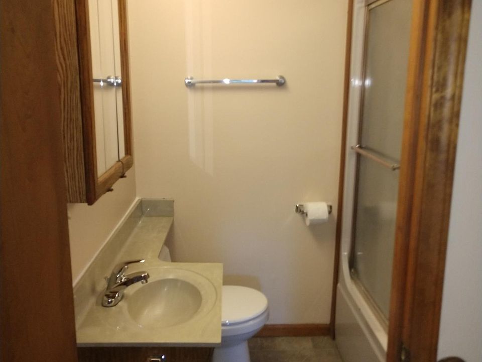 1st image of 200 E McNeil St #2