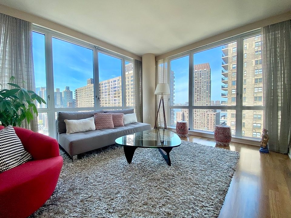 1st image of 200 W End Ave #20CC