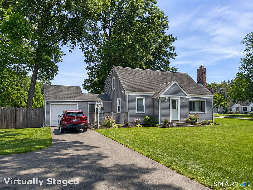 1st image of 1423 Silver Ln