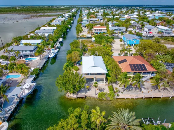 27312 Anguila Ln, Ramrod Key, FL 33042