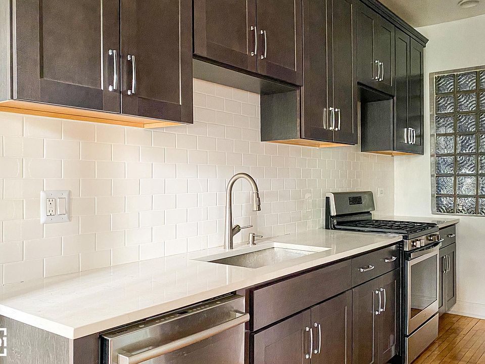1st image of 652 W Buckingham Pl APT 1W