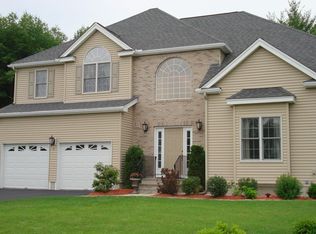 6 Celestial Cir, MILFORD, MA 01757